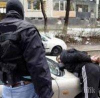 УДАРНА АКЦИЯ: Маскирани преобърнаха 