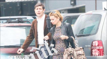 пик ретро виктор николаев мъж чехъл папарашки снимки