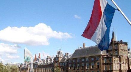 холандия готова приеме базирани великобритания компании