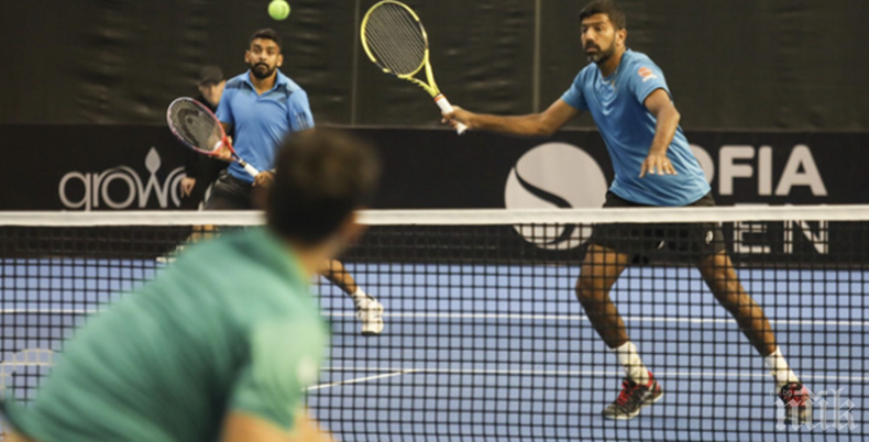 Лазаров и Донски отпаднаха в Арена Армеец