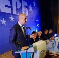 Цветан Цветанов пред над 400 членове и симпатизанти на ГЕРБ-Шумен: Президентът Румен Радев е говорител на опозицията