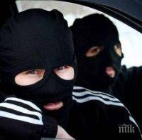 Бандити откраднаха кола във Варна и поискаха откуп