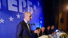 Цветан Цветанов пред над 400 членове и симпатизанти на ГЕРБ-Шумен: Президентът Румен Радев е говорител на опозицията