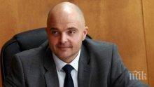 ПЪРВО В ПИК TV: Главният секретар на МВР с последна информация за банковия обир като на кино в София - обръчът около обирджията се затяга