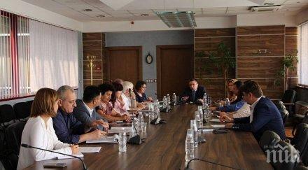 бсп кметовете напускат сдружението общините