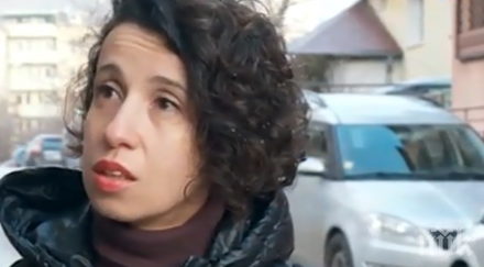 брутално бабаити заплашват шофьорка заради драскотина изнудват пари ръка