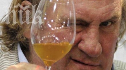 таксиметров шофьор блъсна жерар депардийо екипа