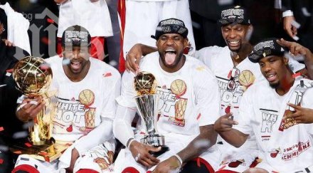 шампионите маями хийт изпиха шампанско 100 хил долара