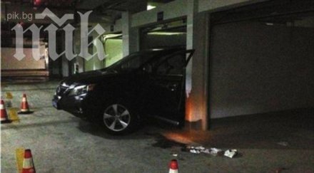 нелепо жена смаза мъжа уби себе докато паркира заден