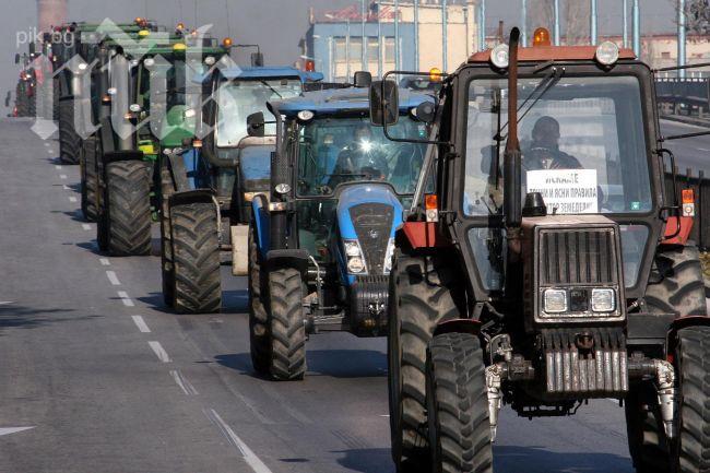 Вял протест на фермери в столицата, засега няма животни и трактори