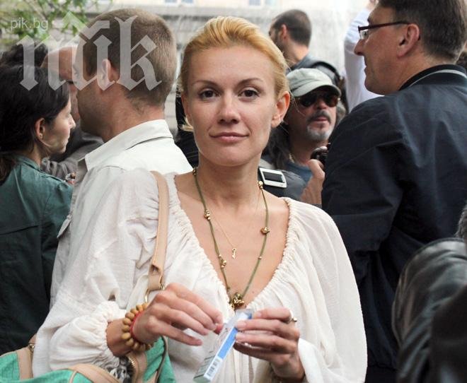 Мария Игнатова протестира срещу хора като Сидеров, народът я подкрепи
