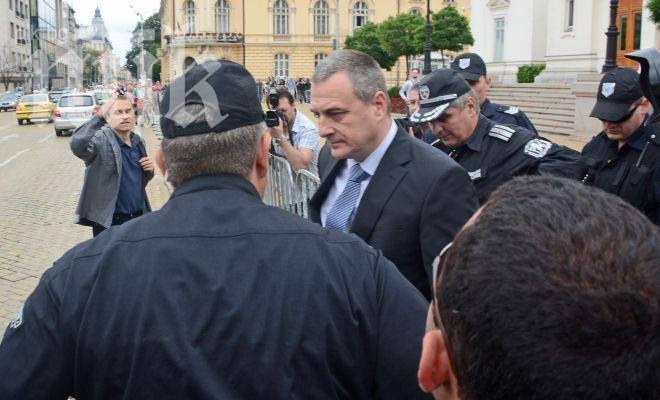 Започна прехвърлянето на ГДБОП към ДАНС