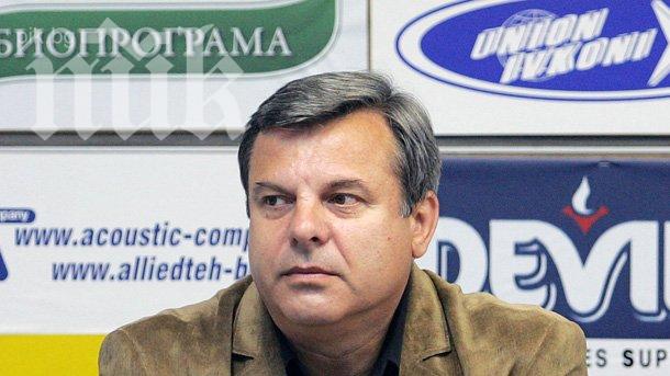  Евгений Бакърджиев: Премиерът е готов сам да подаде оставка 