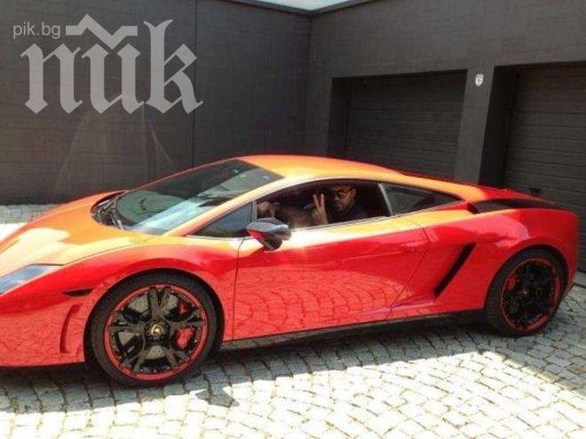 Ники Михайлов се фука с Ламборгини за 500 хил. долара