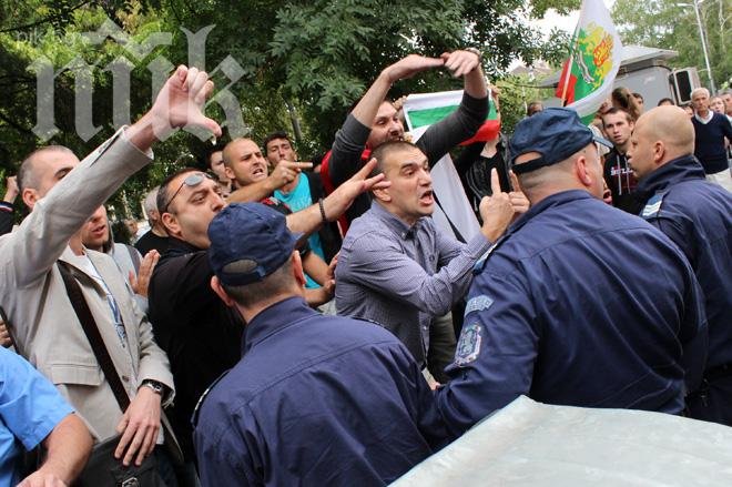 Опиталият да се самозапали пред ПИК:  Борисов ме изгони като мръсно куче