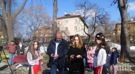 вицепремиерът марияна николова патрон вазовите празници