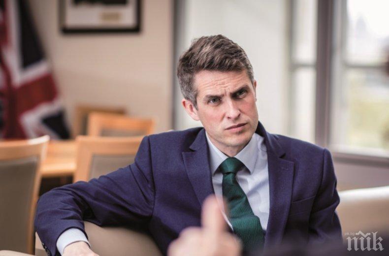 Британският министър на отбраната призова Кремъл да спре да предизвиква Запада