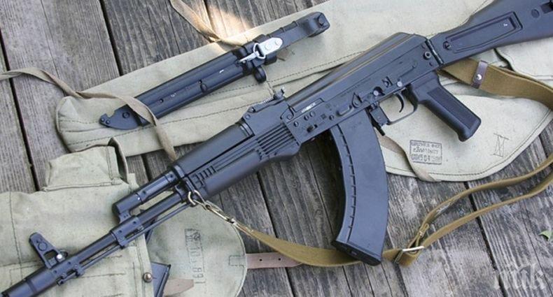 Русия подготвя съвместно производство на автомати АК-103 със Саудитска Арабия