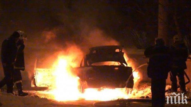 Коли горяха на паркинг във Варна