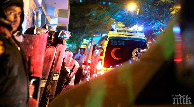 Двама служители на полицията и терорист са загинали при взрива в Кайро