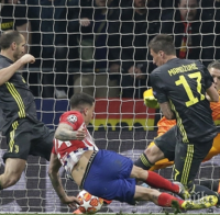 Легенди на Юве разкритикуваха 