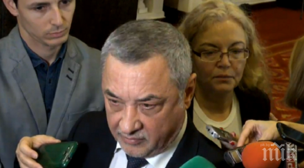 първо пик валери симеонов отсече българия парламентарна монархия обновена