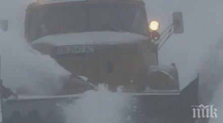 зимата завърна страшна сила северозапада