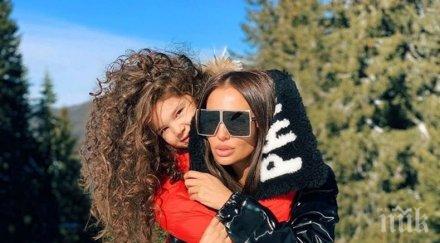 шаш николета пръска луди пачки козметик кучето снимки