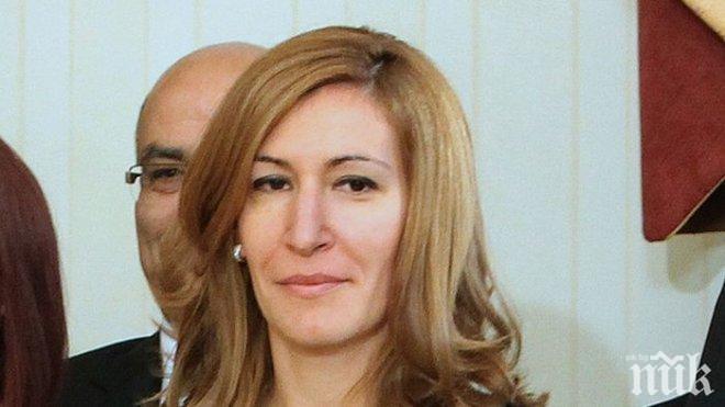 Министър Николина Ангелкова е на работно посещение в Сърбия