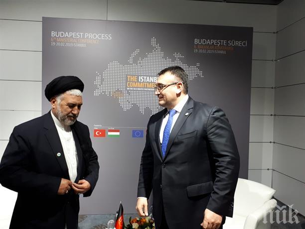 Министър Маринов проведе двустранна среща с министъра на бежанците и миграцията на Афганистан
