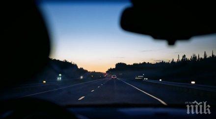 опасно вкарват мигранти групите споделено пътуване