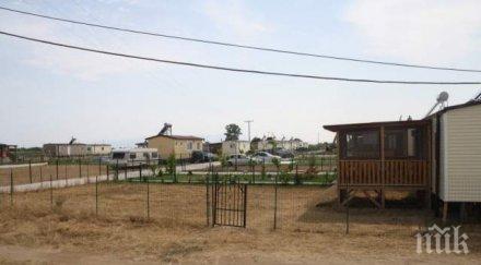 заради жестоки глоби българи бутат вилите гърция