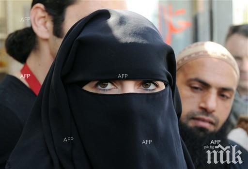 РЕЖИМ: В Турция са убити 440 жени