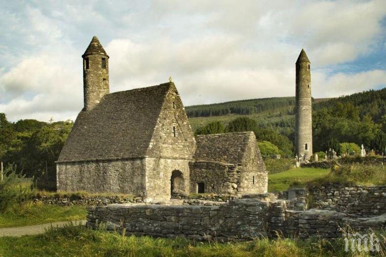 Вандали обезглавиха мумия в Дъблин