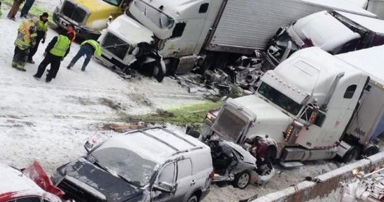 70 автомобила участваха във верижна катастрофа в Канада