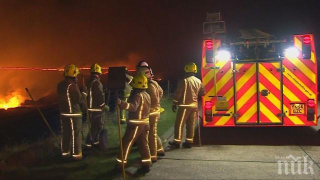 АПОКАЛИПСИС НА ОСТРОВА: Пламна невиждан до този момент пожар (ВИДЕО)