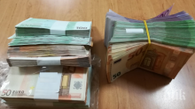 Митничари откриха 65 хил. евро в турски автобус на "Капитан Андреево"