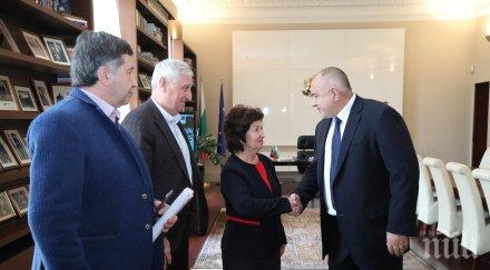 извънредно пик борисов прие медсестрите ананиев остър коментар протеста