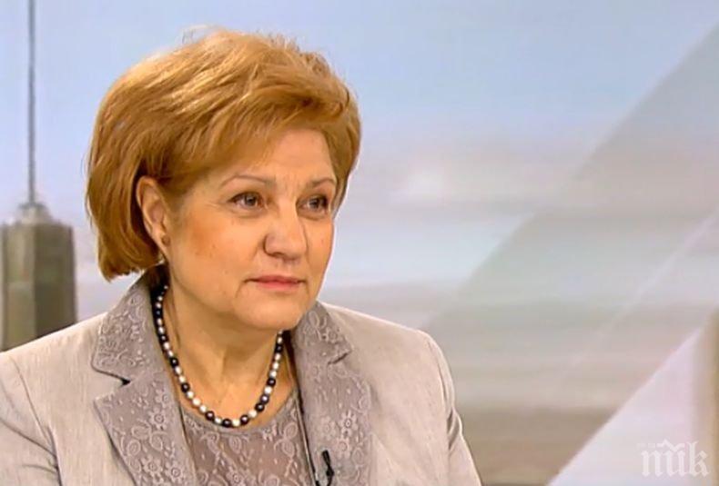 ПЪРВО В ПИК: Министър Горанов в парламента заради рождения ден на Менда Стоянова (СНИМКА)