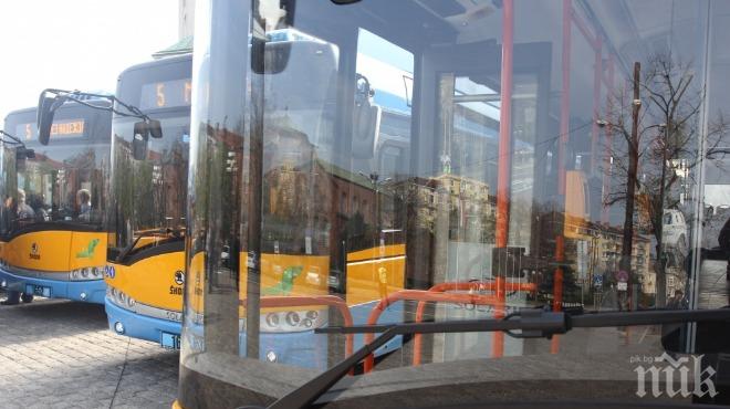 ВАНДАЛСТВО: Потрошиха 13 тролейбуса в Пловдив