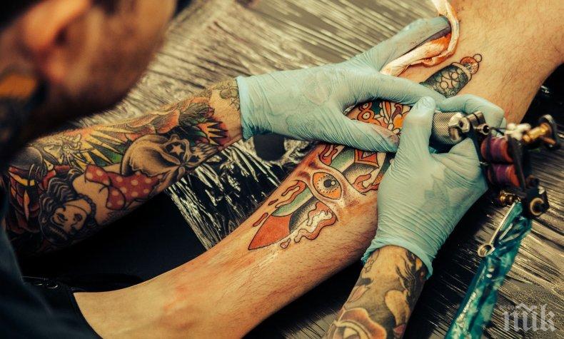 Откриха най-древната машинка за татуиране. Ето къде 