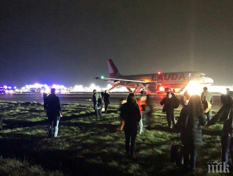 Осем души ранени при излитане на самолет на лондонско летище