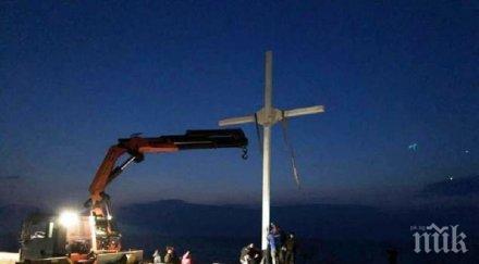 гърция вдигнаха кръст тъмна доба арестуваха души акцията