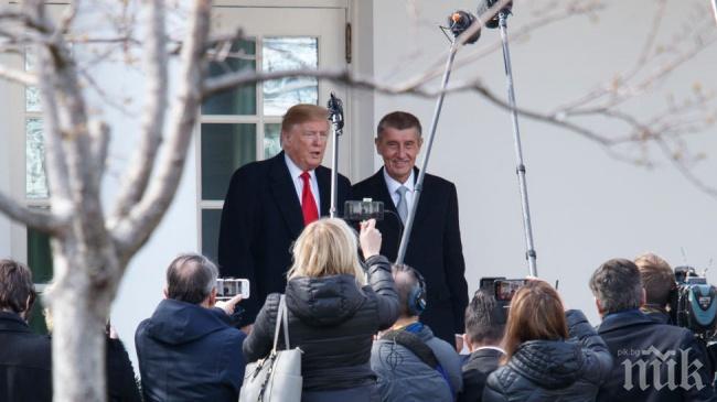 ГАФ: Тръмп загърби жена си (ВИДЕО)