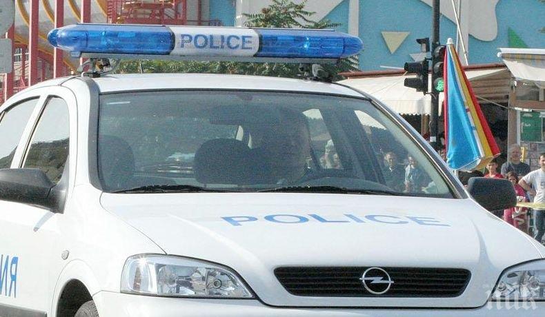 Екшън в Сливен: Младеж се жали в полицията, че му заложили мерцедеса в казино