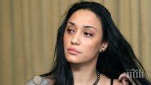 ДРАМА В ПИК И "РЕТРО": Мария Илиева погребала баща си тайно