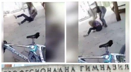 агресия деца разследват зверски бой ученички габрово