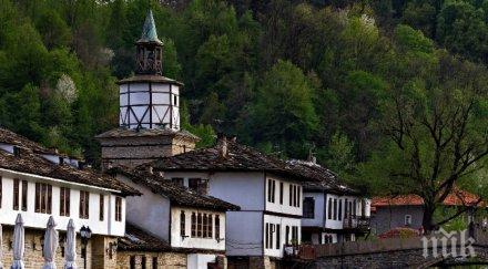 уникална изложба радва жителите туристите трявна