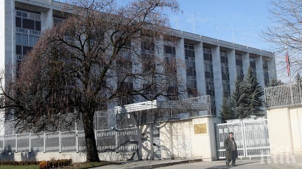 Посолството на Русия: „Остър и груб“ е коментарът на Петков за газопровода Посолството на Русия: „Остър и груб“ е коментарът на Петков за газопровода