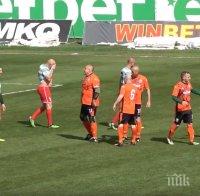 ОЩЕ ГО МОЖЕ: Вижте гола на премиера Борисов от фаул (ВИДЕО)